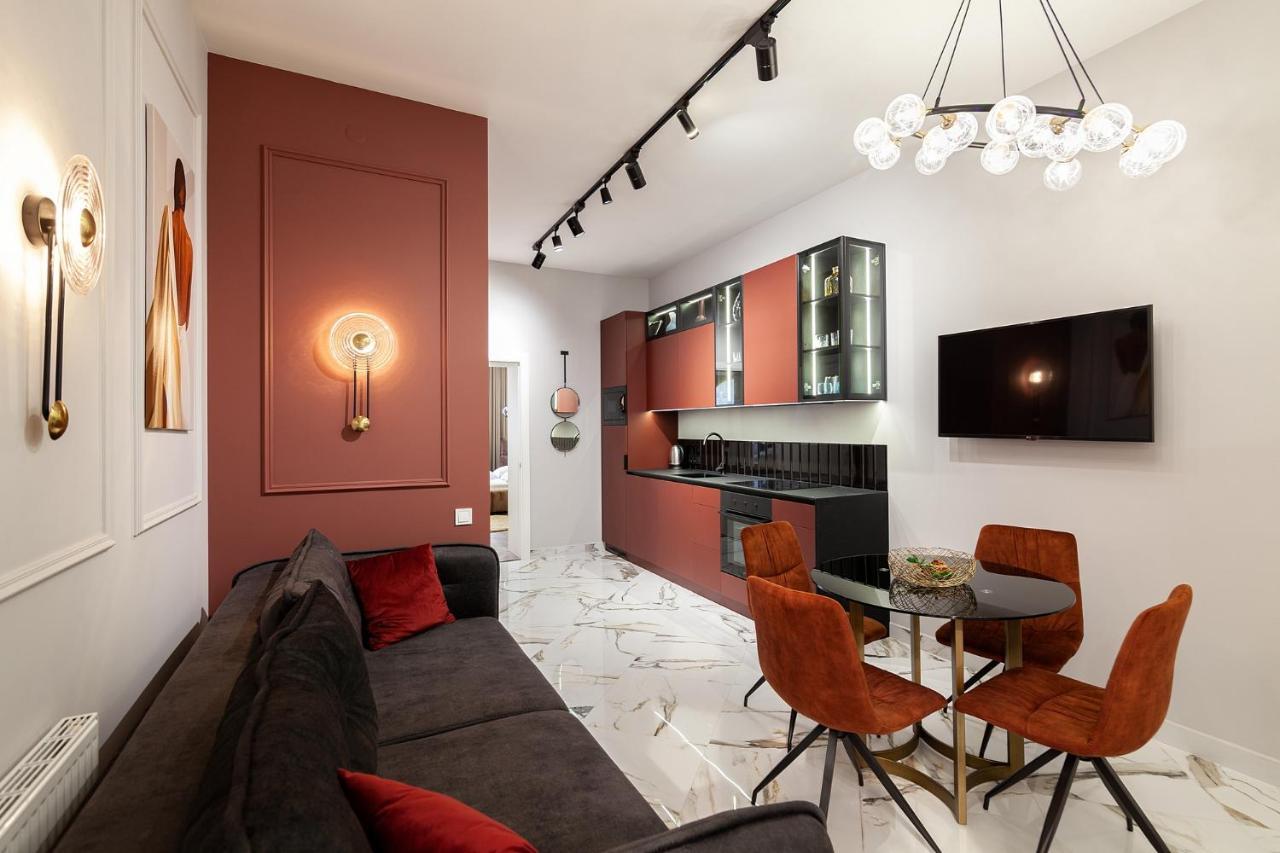 Leogrand Apartments On Tamanska 6 Lwów Zewnętrze zdjęcie
